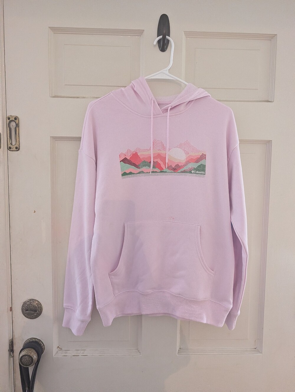 Columbia Women's Pink Graphic Hoodie Sweatshirt